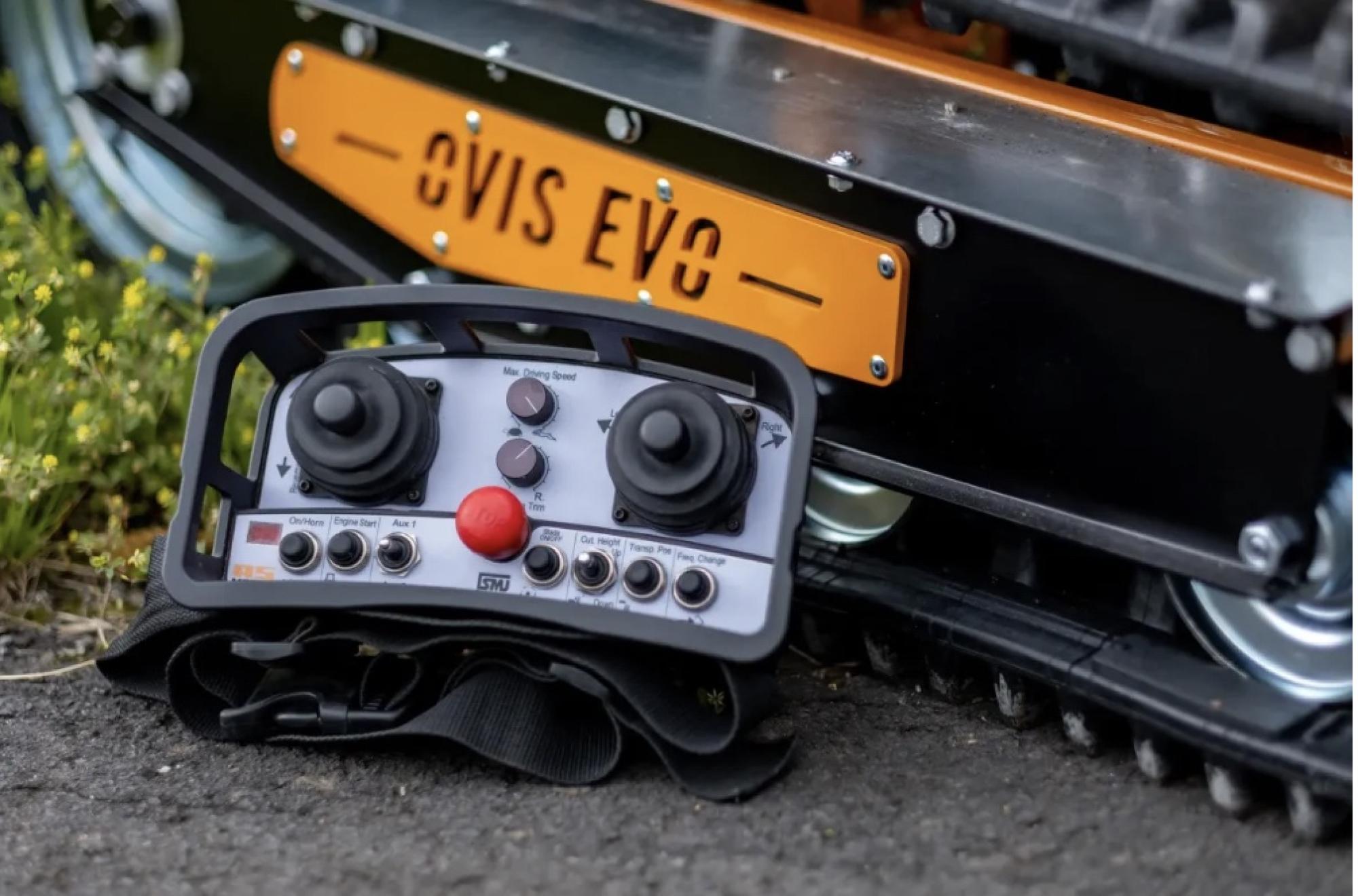 AS-Motor AS 1000 OVIS EVO RC rádiótávirányítású lengőkéses szárzúzó