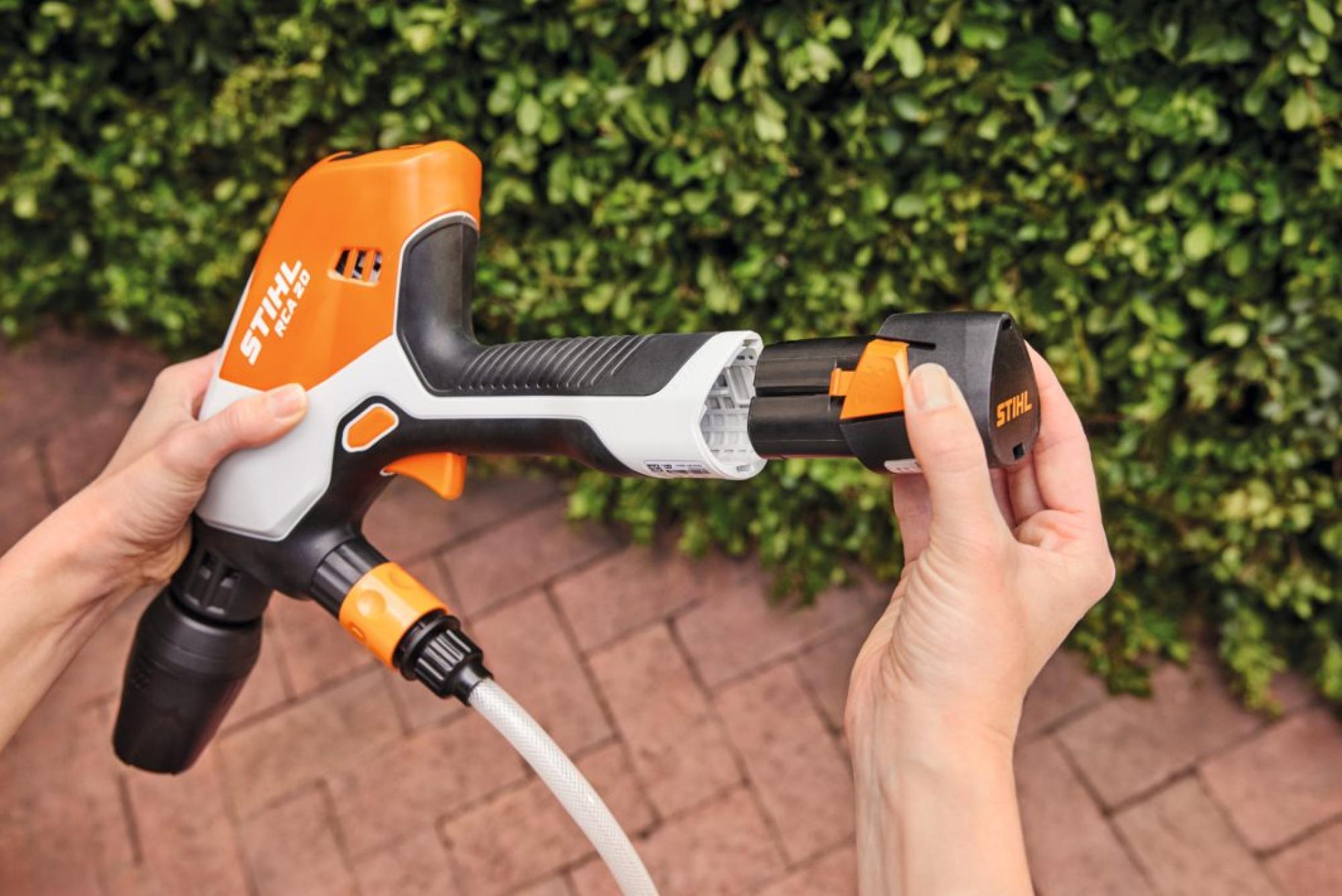 STIHL RCA 20 Akkumulátoros tisztító gép (Akku és töltő nélkül)