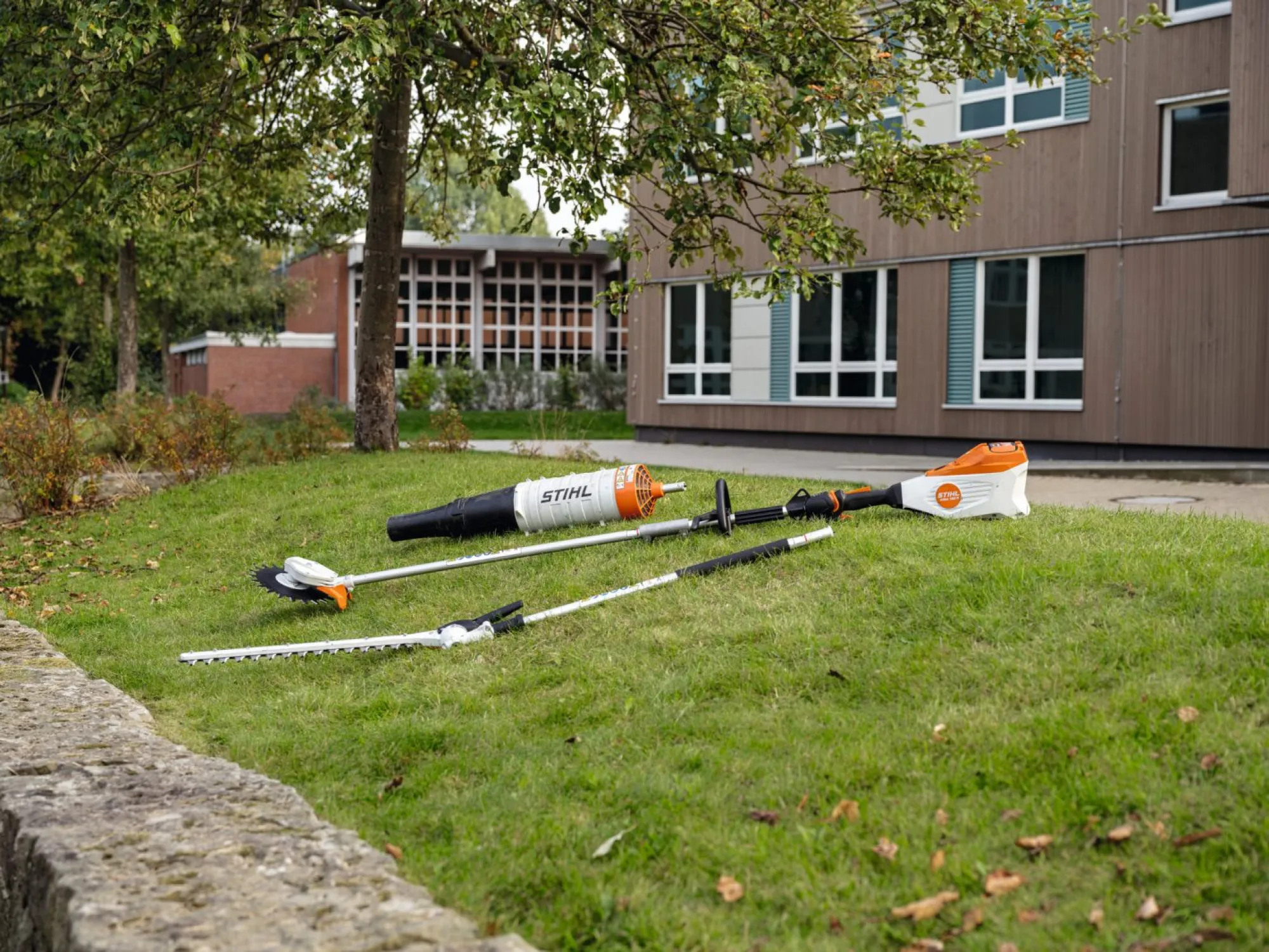 KMA 135 R AP Akkumulátoros kombimotor (Akku és töltő nélkül)