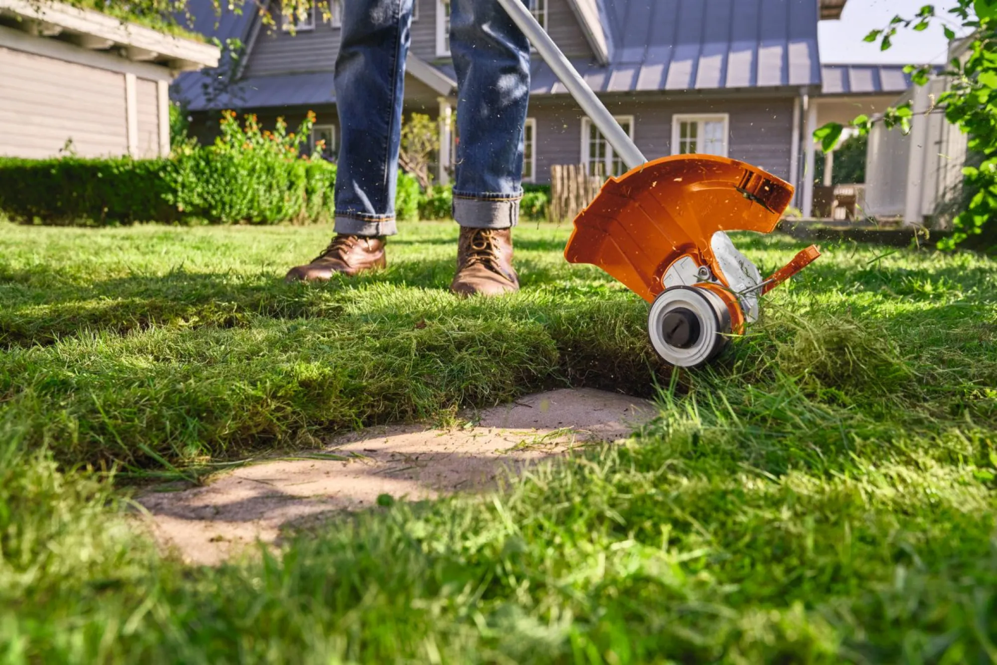 STIHL FSA 50 Akkumulátoros szegélynyíró (Akkumulátor és töltő nélkül)