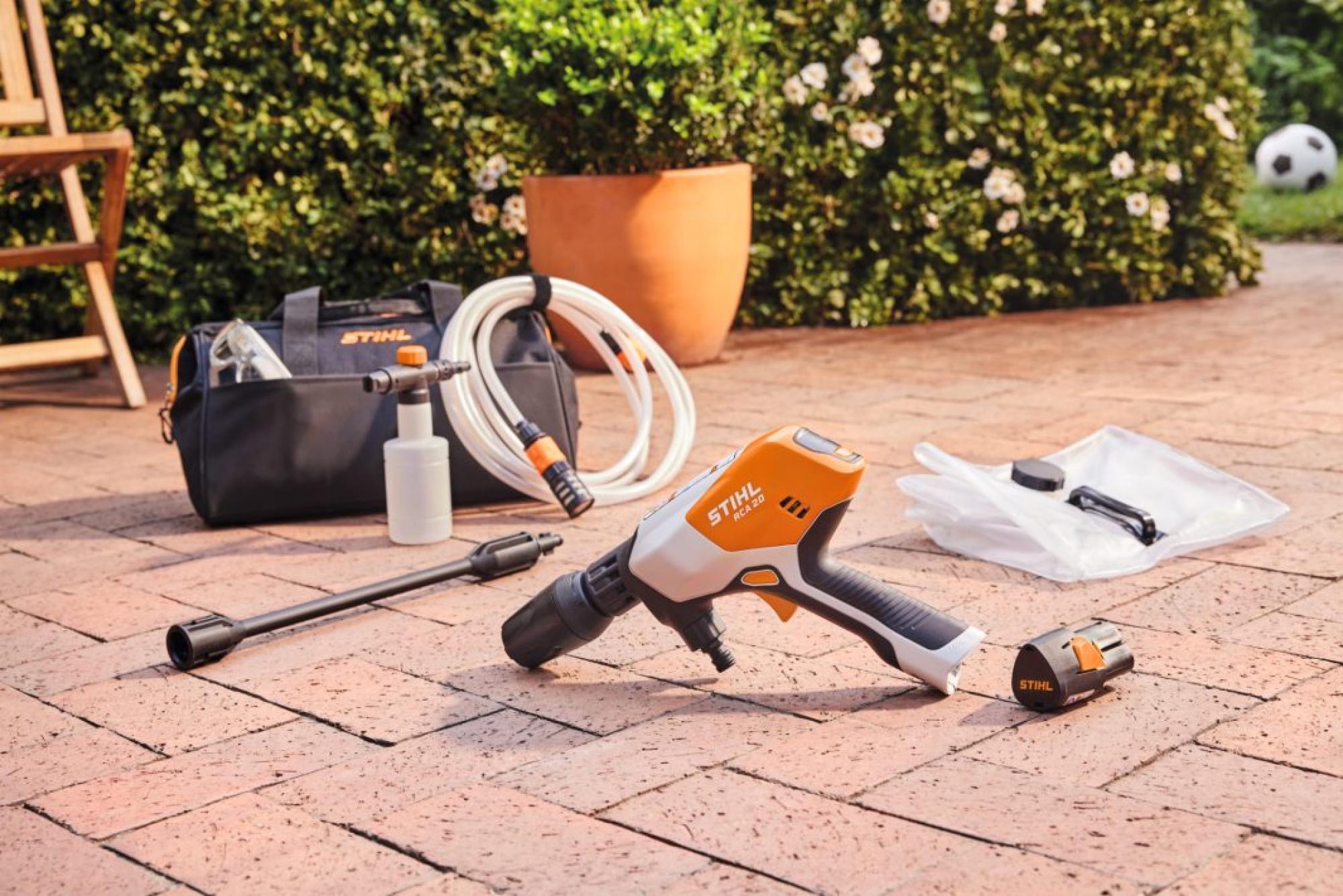 STIHL RCA 20 Akkumulátoros tisztító gép (Akku és töltő nélkül)